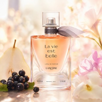 Lancome La Vie Est Belle Eau De Parfum Spray 50 ml