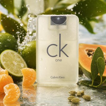 Calvin Klein CK ONE Travel Eau De Toilette Spray (Unisex Unboxed) 20 ml